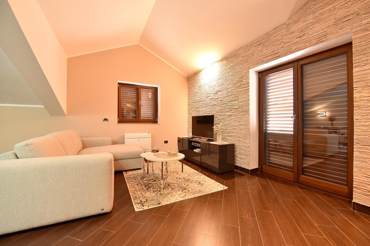 Appartement Maniva Penthouse By The Sea à Kotor Extérieur photo