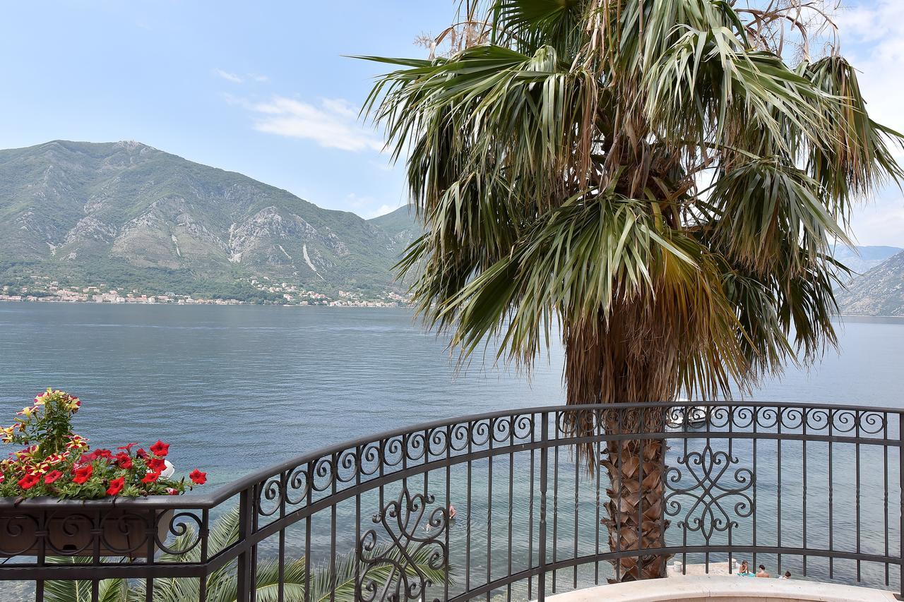 Appartement Maniva Penthouse By The Sea à Kotor Extérieur photo